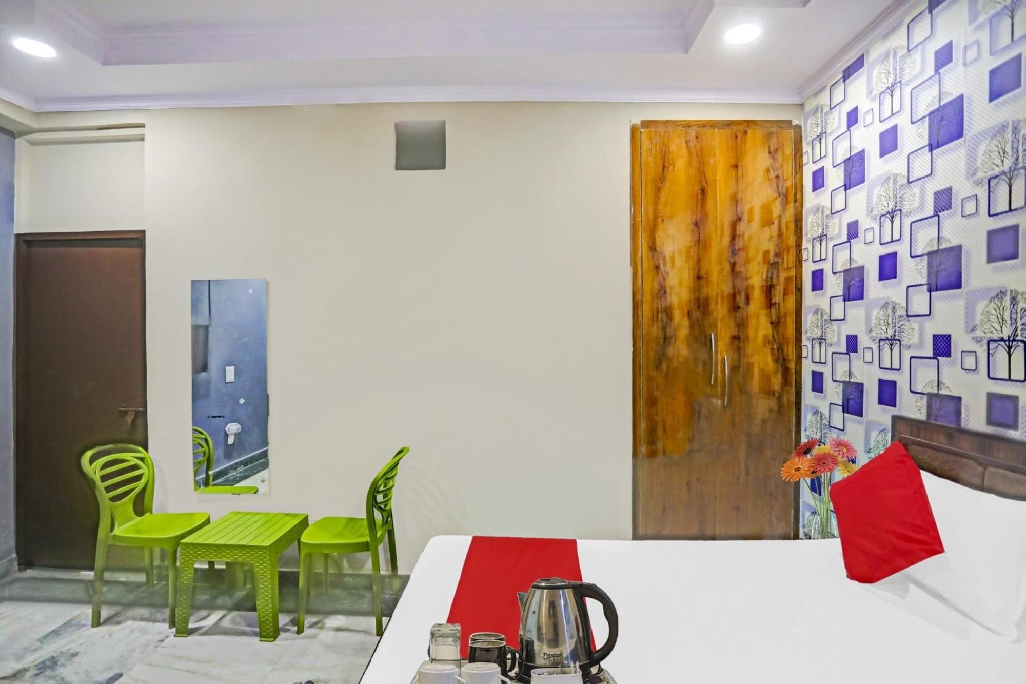 Kālkāji Devi Super Hotel O Metro Inn Near Worlds Of Wonder מראה חיצוני תמונה